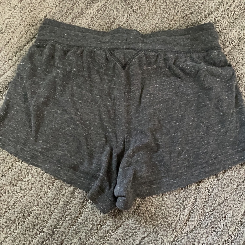 Nike Lounge Shorts - Picture 2 of 3